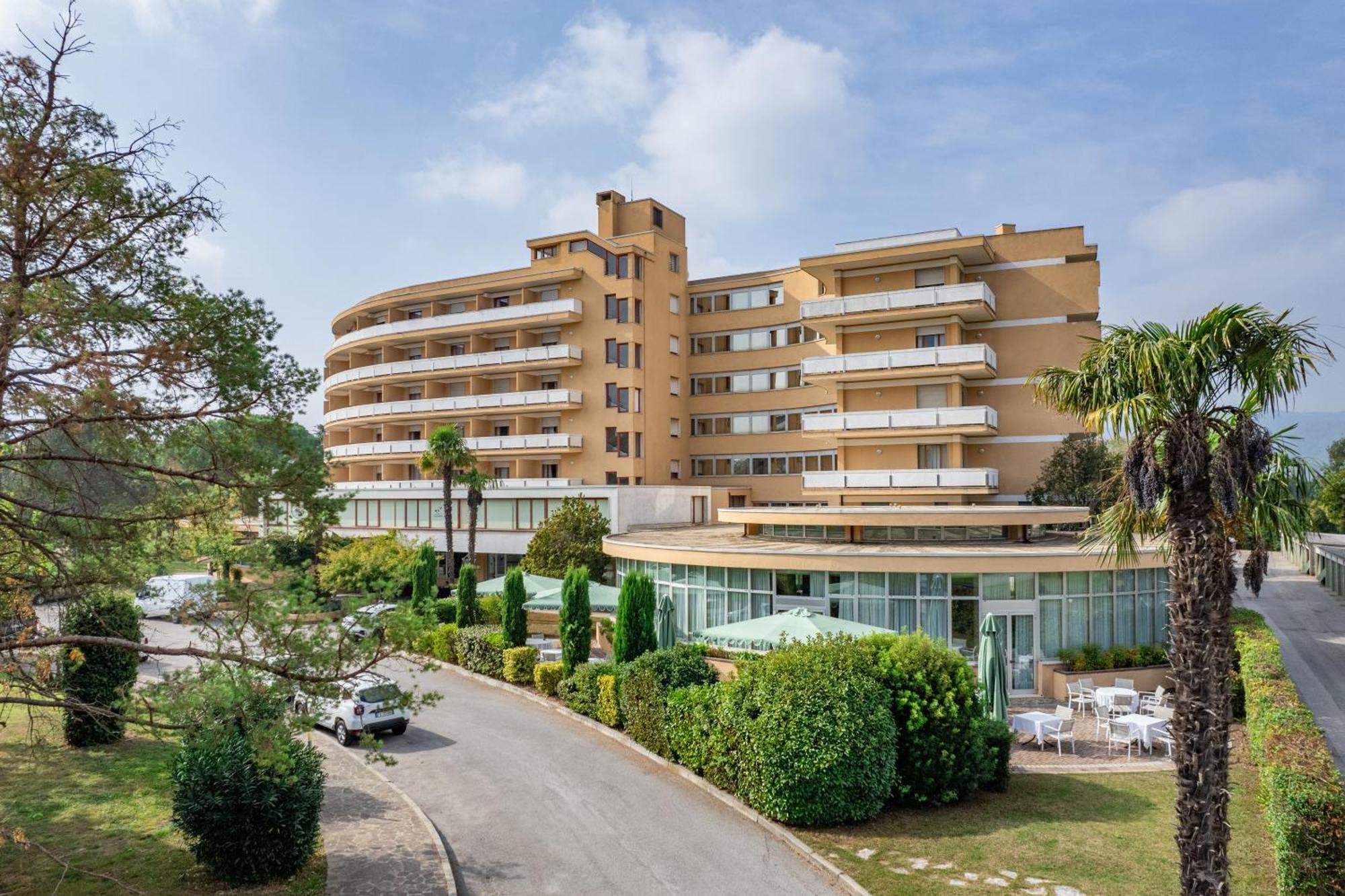 Galzignano Resort Terme & Golf - Hotel Sporting Galzignano Terme Dış mekan fotoğraf